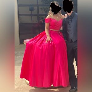 Brand- Cinderella -Hot pink 2 piece -size 4 - worn once- very good condition